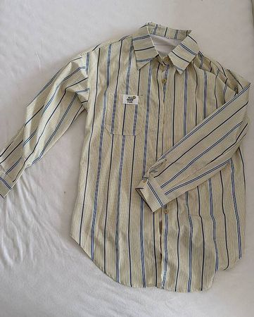 No brand, like new, size S, original price 40?