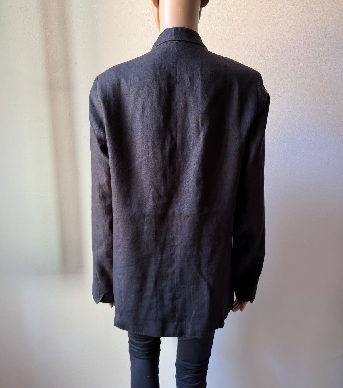 Mango Vestes: MANGO Blazer | 100% Leinen 🖤 – D'occasion à Zürich par ClosetQueen 3