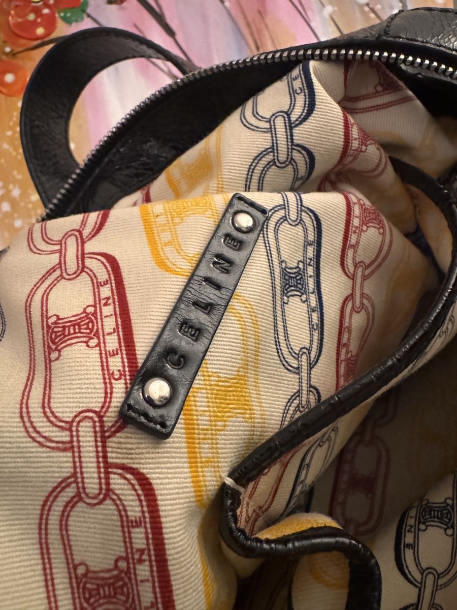 Celine Taschen für Damen: Authentic Celine Triomphe/Blazon logo plate handbag – Neu (gemäss Beschreibung) aus Bern von ele_dk77 7