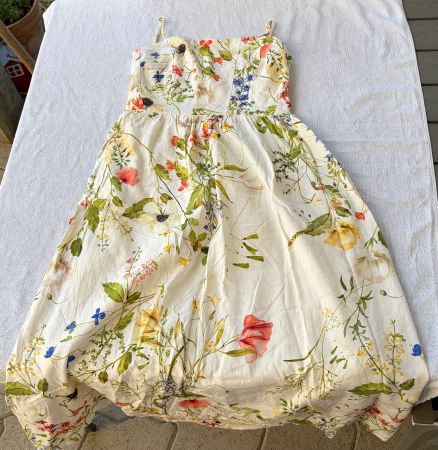 Sommerkleid mit Blumen Grösse S