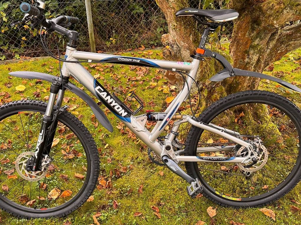 Biciclette: CANYON Fully Bike mit Schutzblechen – Usato da Neuenhof venduto da ste_6gmv 2
