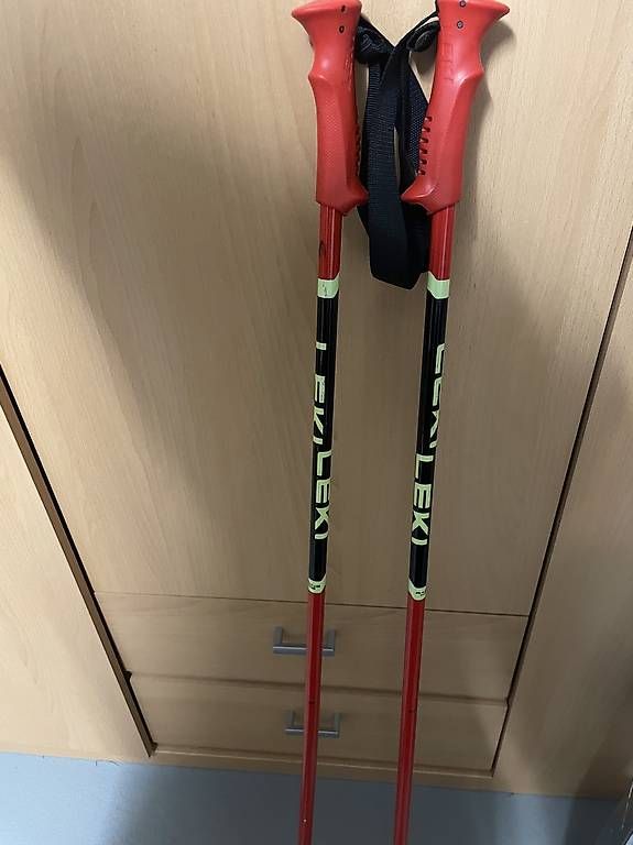 Bastoncini da sci: Skistöcke Leki 105cm – Usato da Klingnau venduto da Miklo83 1