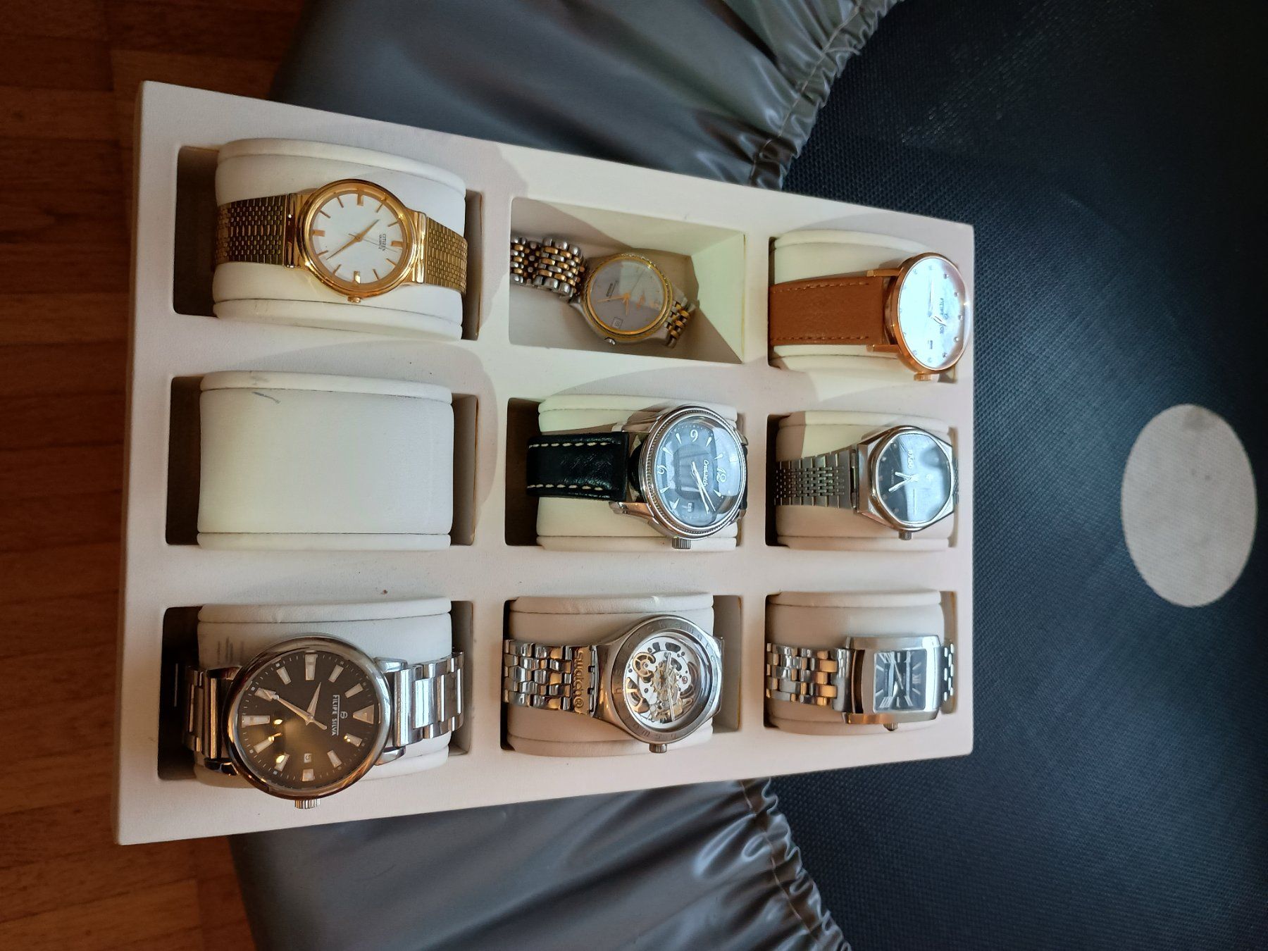 Sonstiges Uhren Zubehör: support pour montres – Gebraucht aus Renan BE von tofk79 3