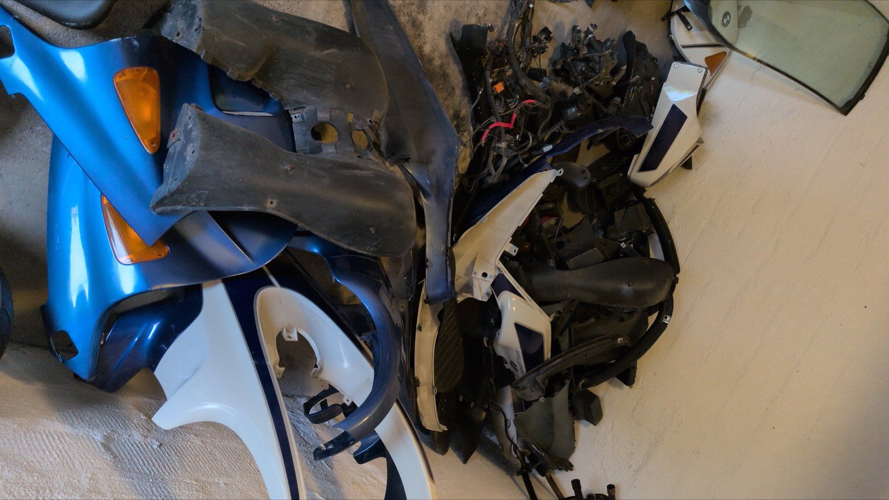 BMW Strada: BMW C1 125 ABS Teile – Usato da Kloten venduto da SwissGuy95 3