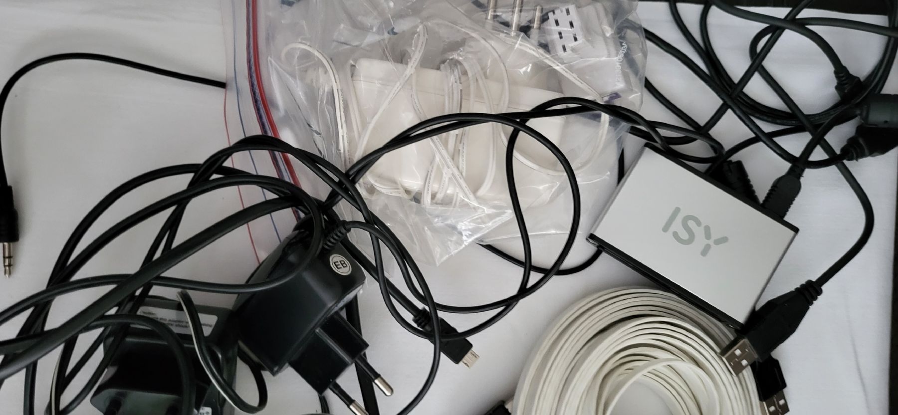 Cavi: Div. Kabel, Adapter etc. (ca. 2kg) – Usato da Spiez venduto da Lotta2 3