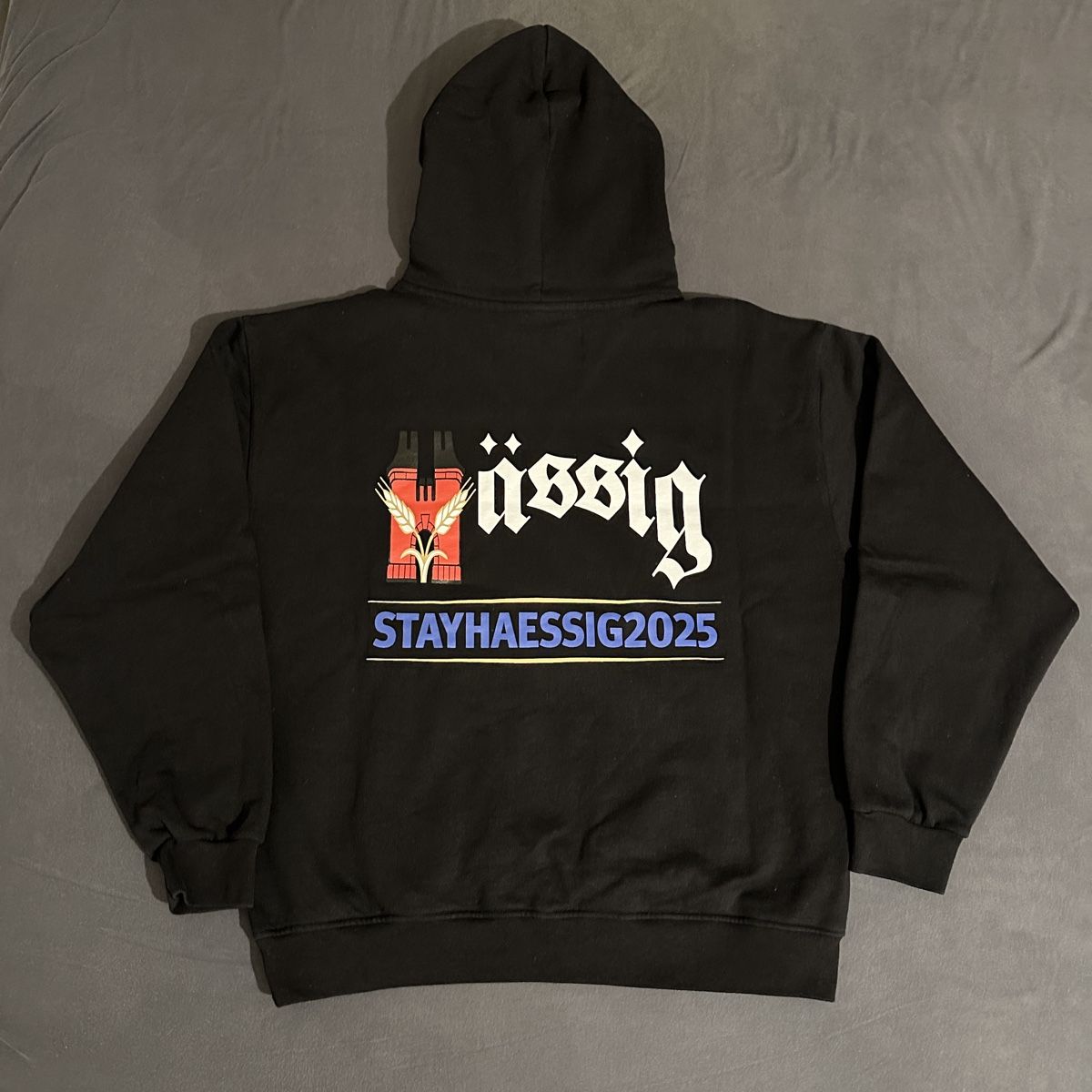 Hässig Maglioni & Felpe: Hässig Hoodie – Nuovo e nell'imballaggio originale da Uster venduto da Jasonderulo 1