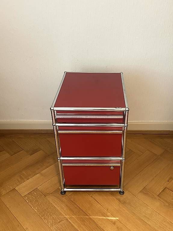 USM Banconi: Caisson rouge USM Haller – Usato da Lausanne venduto da rit_7dlq 3