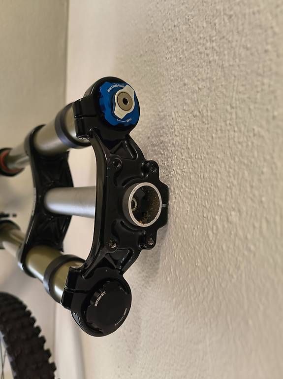 Rockshox Pezzi di ricambio: RocksShox Boxxer  R2C2 26 Zoll – Usato da Steinhausen venduto da surfero 1