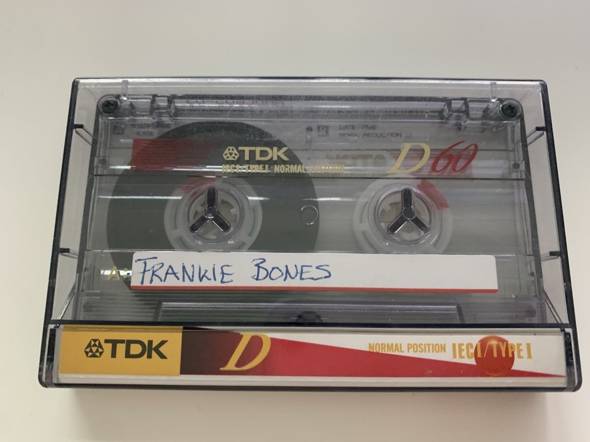 Musicassette: DJ Frankie Bones - Mixtape – Usato da Fraubrunnen venduto da Hypernova