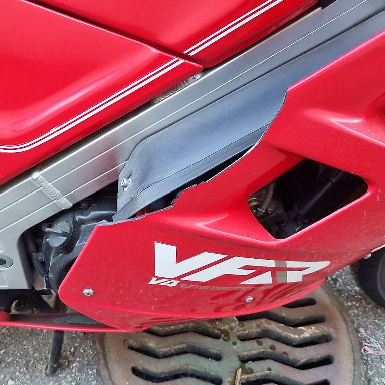 Strasse: Honda VFR 750 – Gebraucht aus Recherswil von itec66 3
