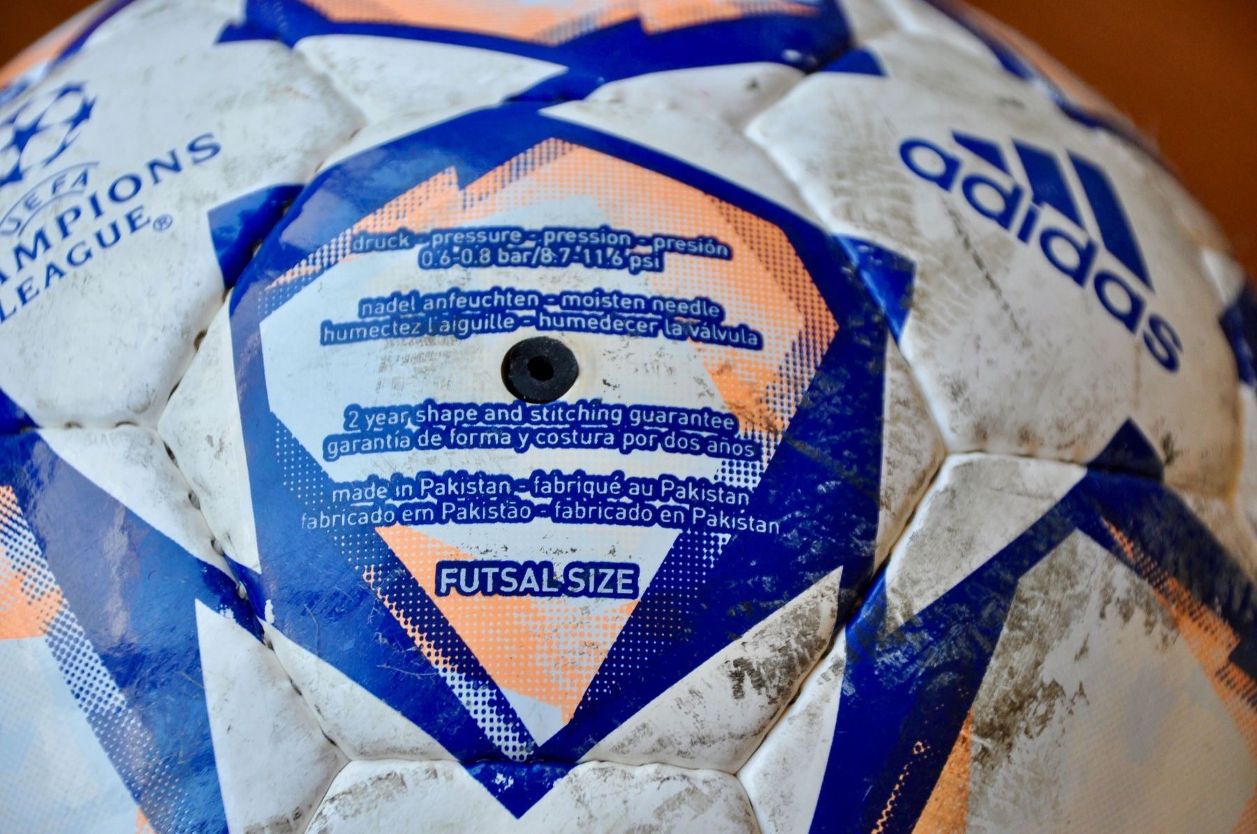 Adidas Palloni: Original Adidas Futsal – Usato da Basel venduto da fido_mania 2