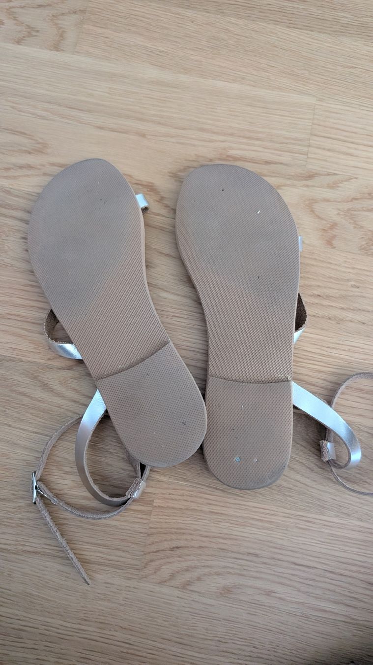 Scarpe da donna: Leder Sandalen gr 39 – Nuovo (secondo la descrizione) da Root venduto da vin_wr2l 3