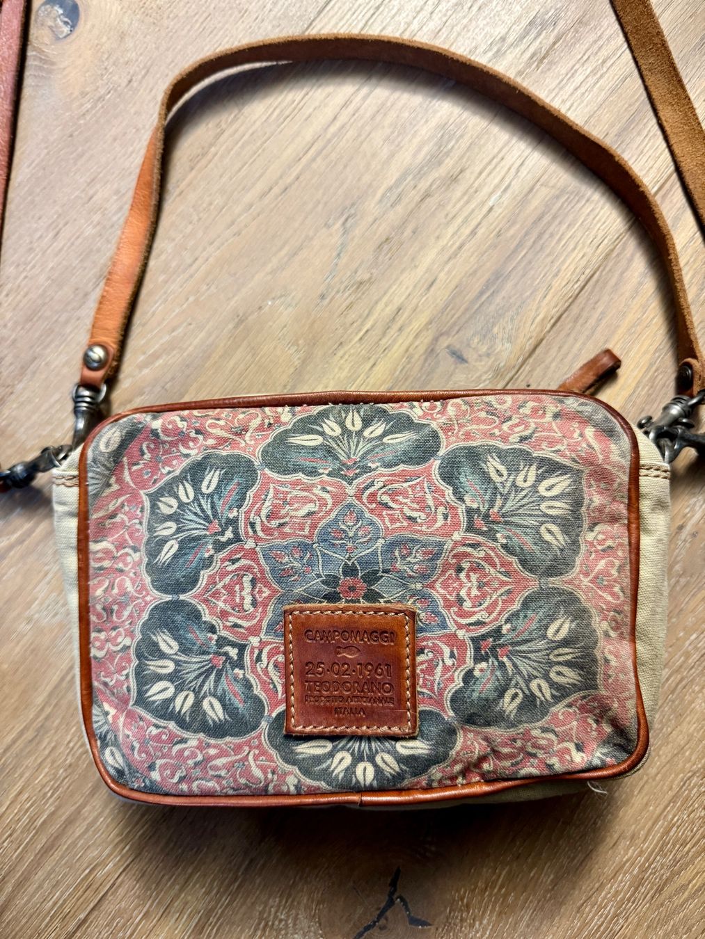 Campomaggi Borse da donna: Kleine CAMPOMAGGI TASCHE aus Canvas + Leder – Usato da Rothrist venduto da Luckywinner 8