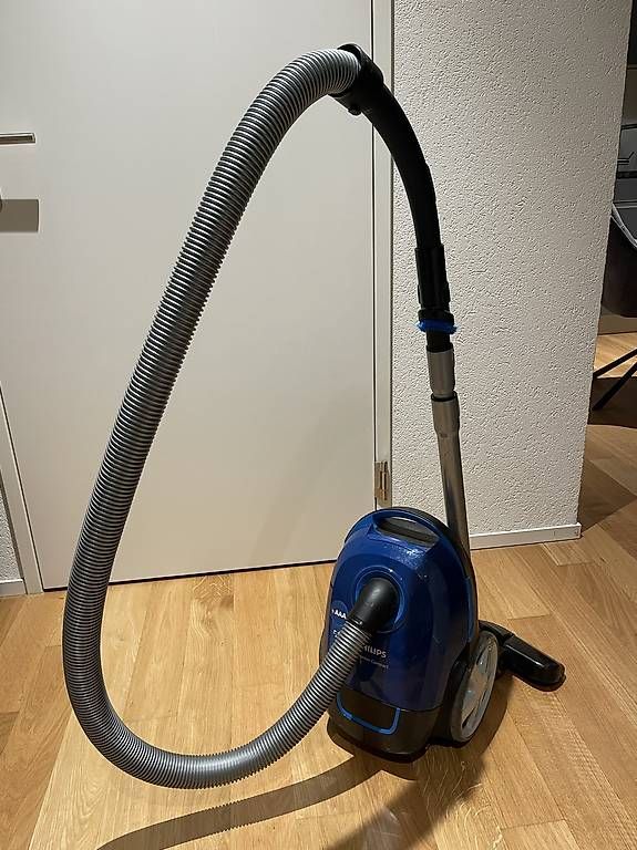 Philips Aspirapolveri & Accessori: Philips Staubsauger – Usato da Kriens venduto da Riles111