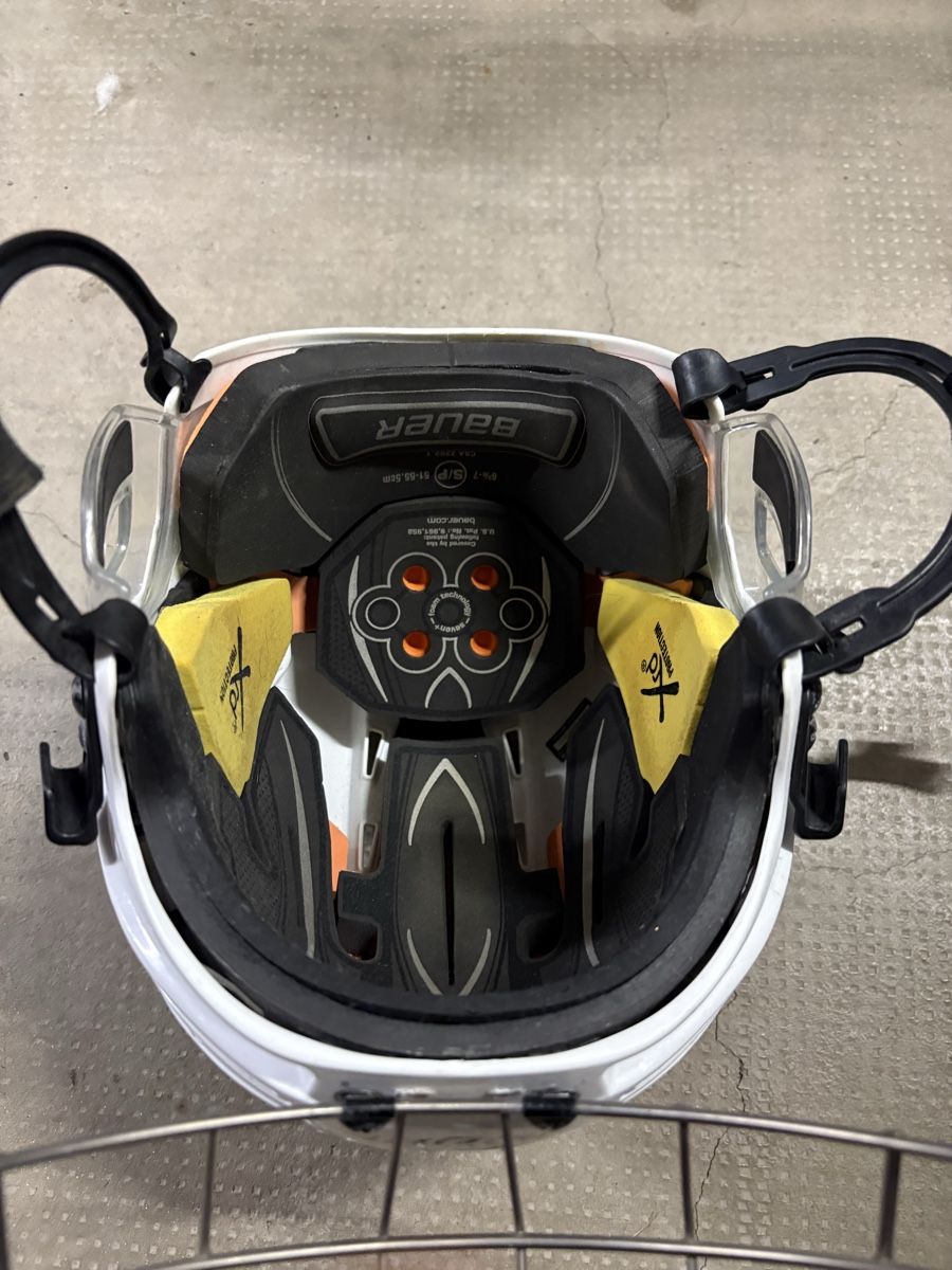 Bauer Caschi: Bauer helmet – Nuovo (secondo la descrizione) da Martigny venduto da reu_t2ln 5