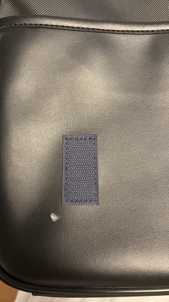 Lacoste Borse: Lacoste Umhangetasche – Usato da Emmenbrücke venduto da Hamster-Traum 3
