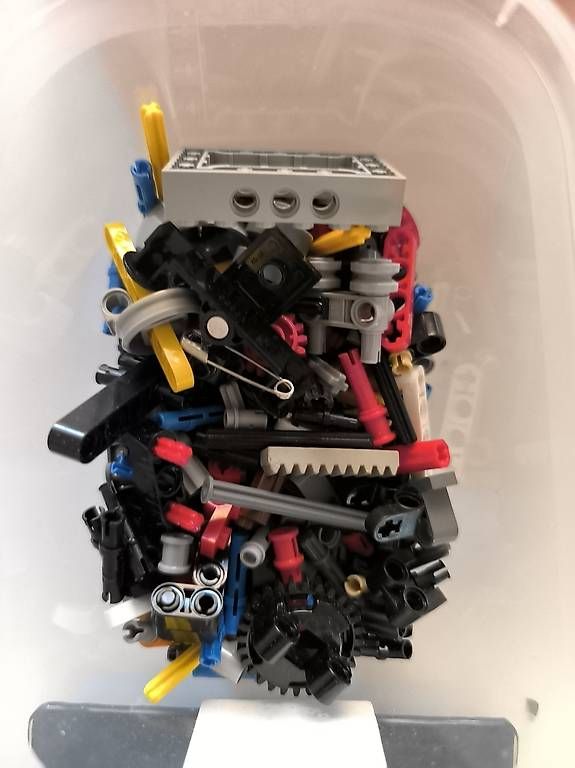 Jouets: LEGO TECHNIC Konvolut  – D'occasion à Freienwil par Aargauer78