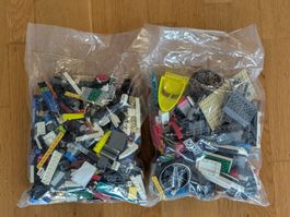 2 Säcke mit Lego