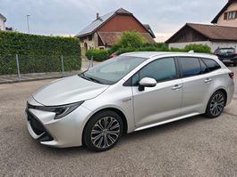 Toyota Corolla TS 2.0 HSD trend hybrid break 184CV