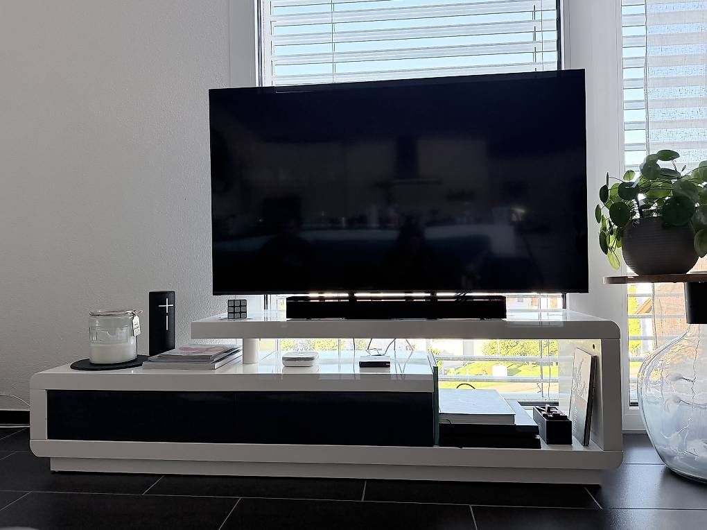 Conforama Mobili TV: TV-Möbel / Lowboard Chester – Usato da Neuenkirch venduto da Je_Kunz11