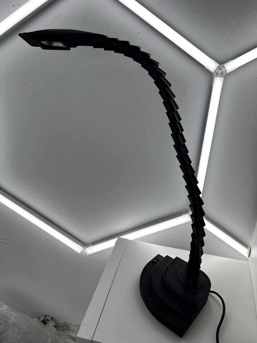 Lampade: Designer Tischlampe von Mario Bertorelle – Usato da Wettingen venduto da NickInc