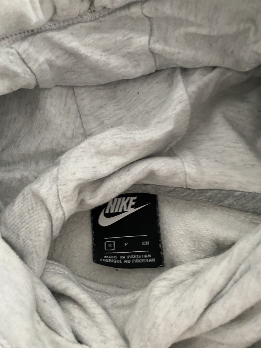 Nike Pulls & Sweat-shirts: Nıke Kaputzen pullover – D'occasion à Opfikon par Luis144 5