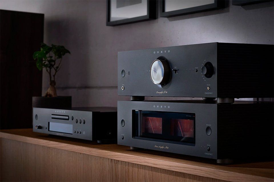 Onkyo Amplificatori: Onkyo Icon P-80 Preamplifier - Vorstufe – Usato da Baar venduto da ziofauri 3