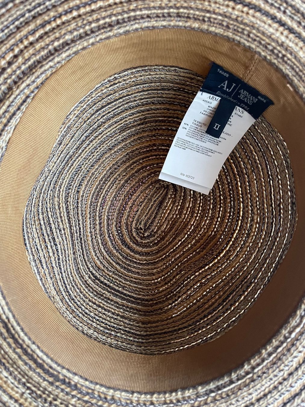 Armani Copricapi, berretti & cappellini: Brand new Armani hat 55cm – Nuovo (secondo la descrizione) da Embrach venduto da lau_2gtp 6