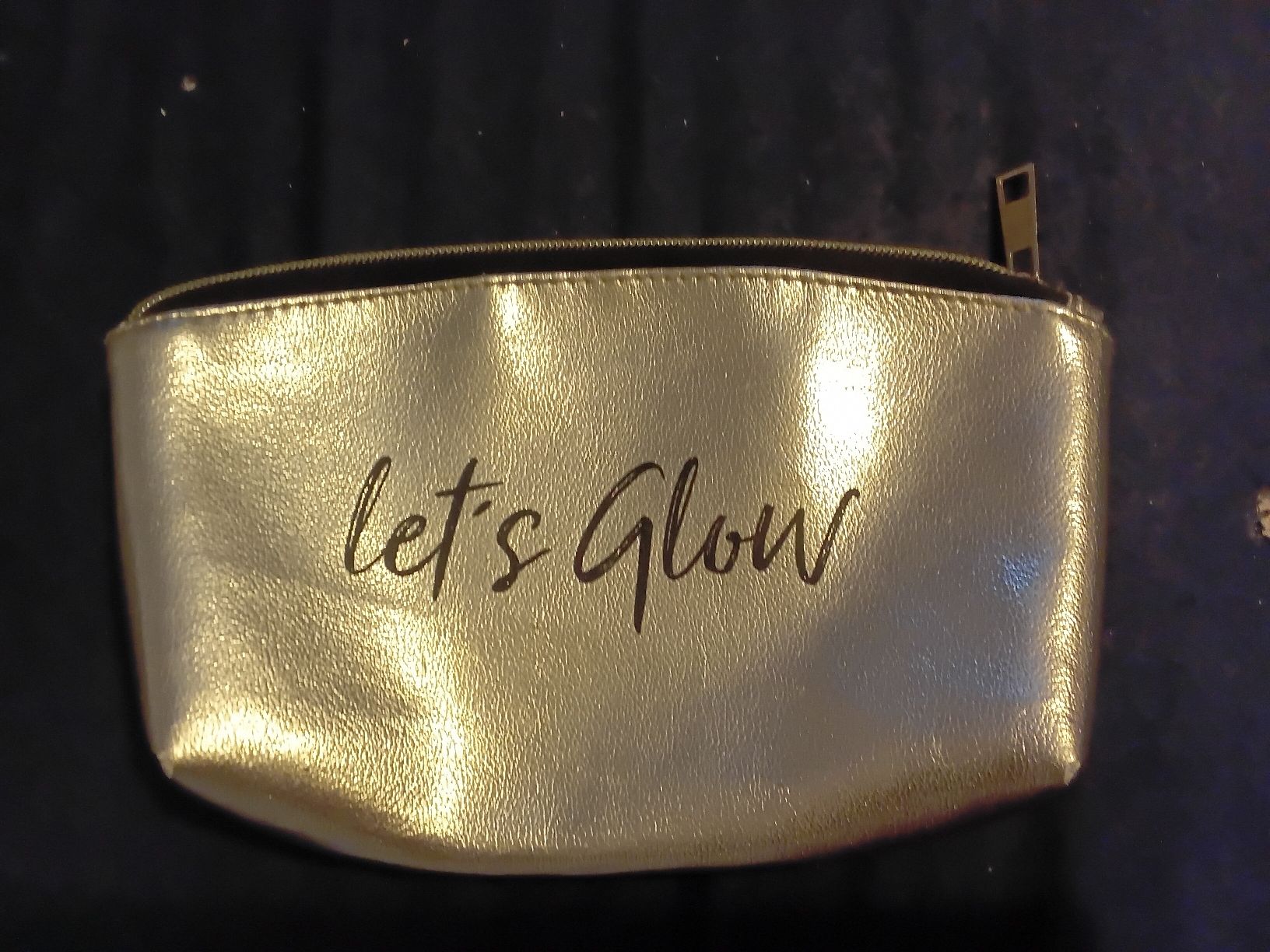 Custodie per cosmetici: Schminktäschchen/Necessaire  "Let's Glow" Gold – Usato da Basel venduto da NikaV13