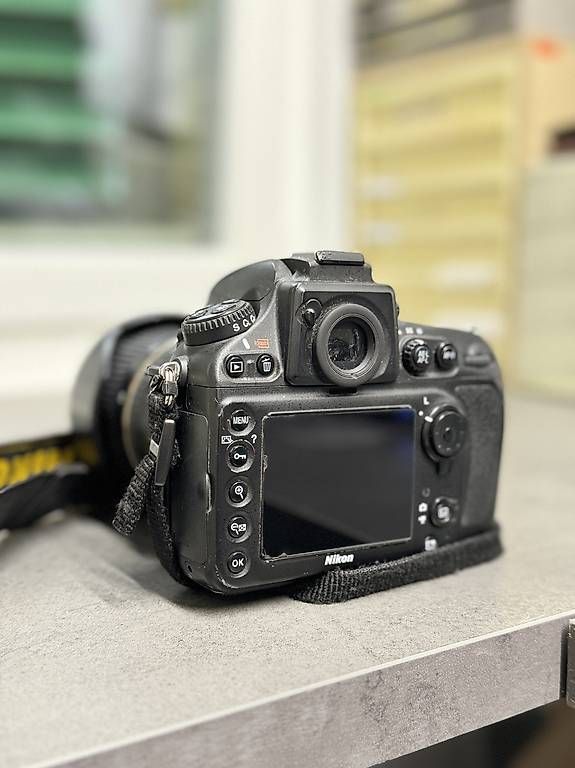 Fotocamera: Nikon D800 Spiegelreflexkamera + zubehör – Usato da Möriken AG venduto da E60Veni 3