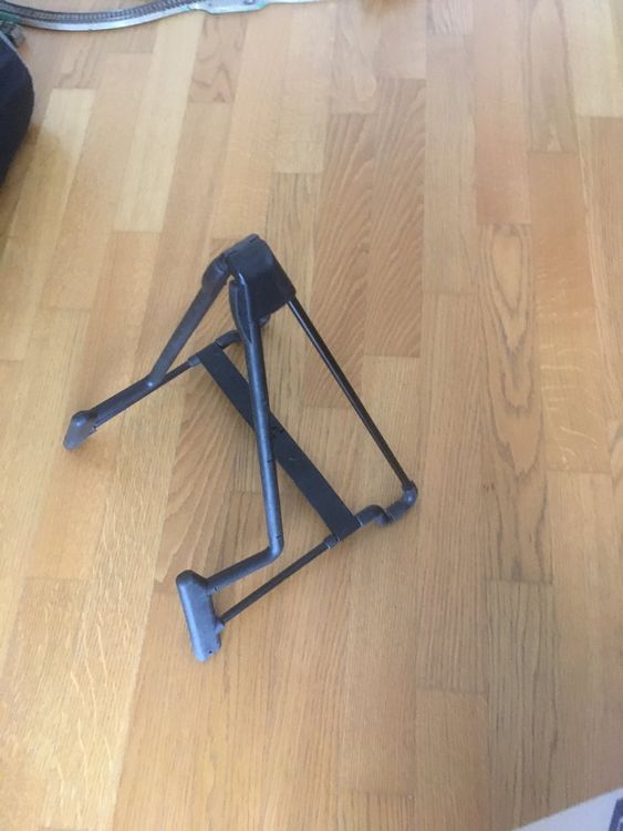 KM Guitar Stand Kaufen auf Ricardo