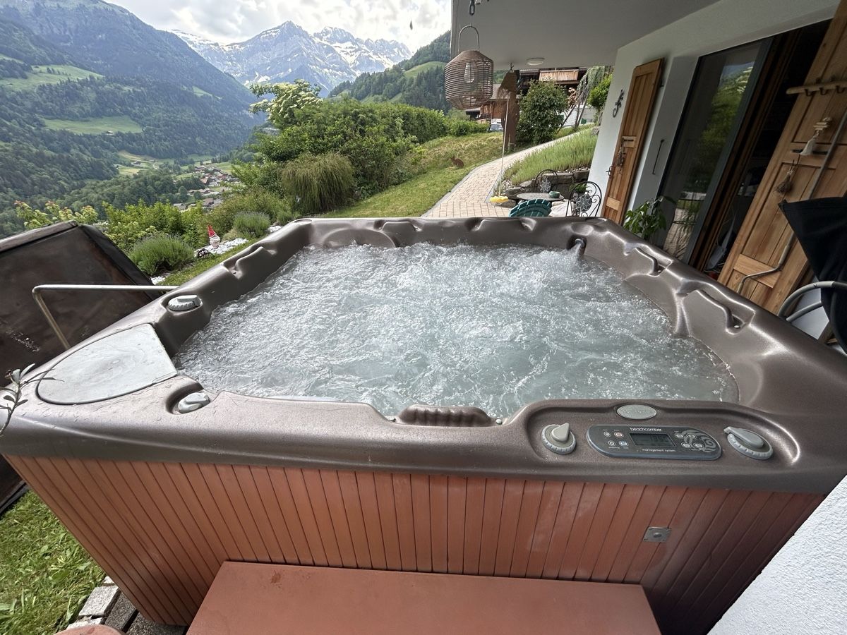 Whirlpool: Beachcomber 720X – Usato da Val d'Illiez venduto da Choexbeach