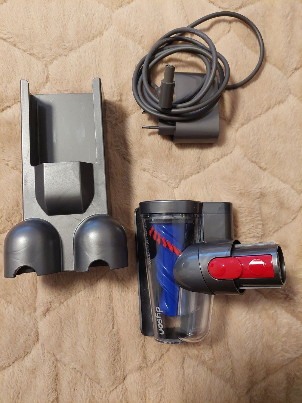 Dyson Lecteurs & Adaptateurs: Pièces pour Dyson Gen5 – D'occasion à Meyrin par aki_1971 2