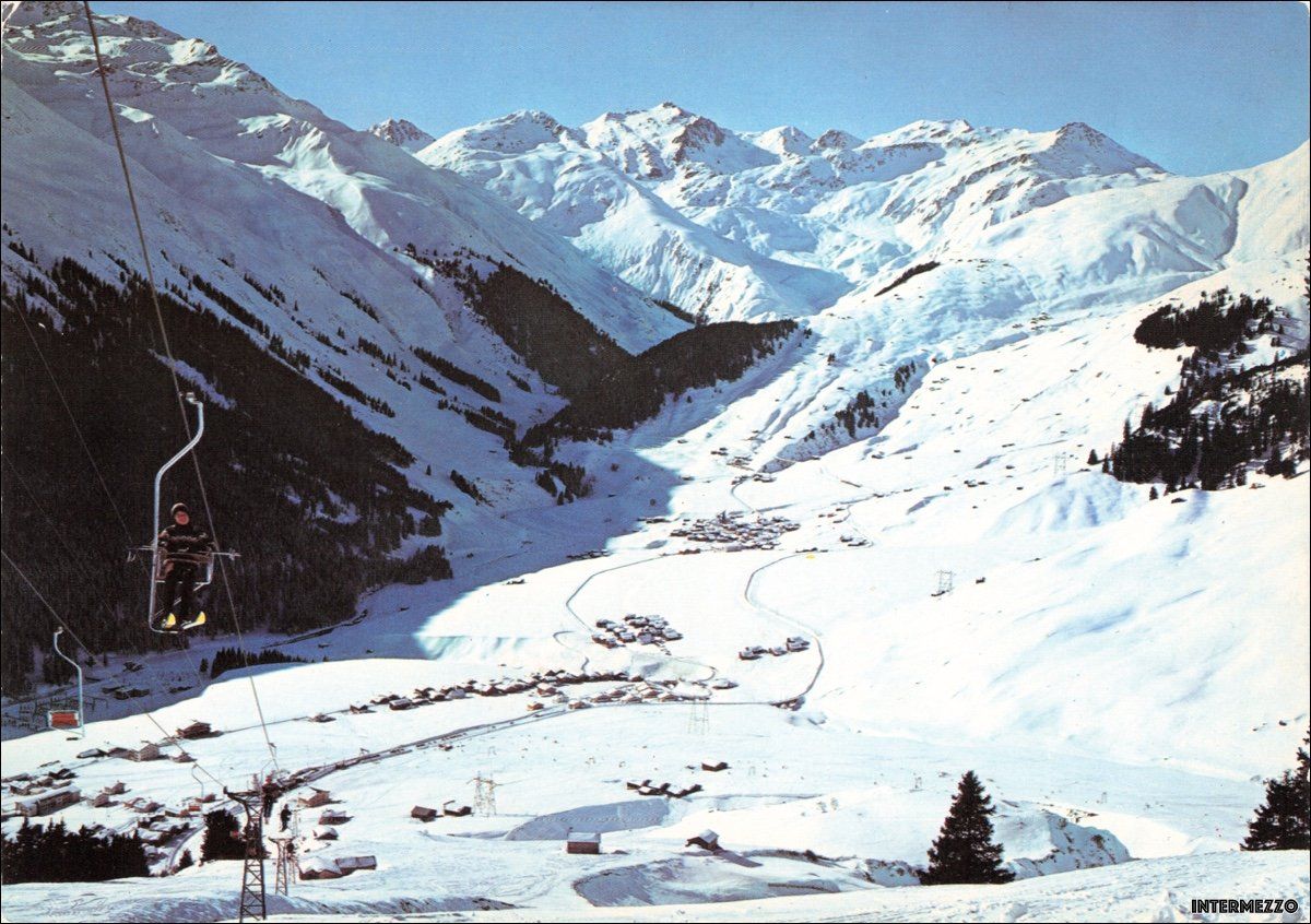 Cartoline postali: Sedrun GR // Sesselbahn Cungieri Einersessel Milez Surselva – Usato da Basel venduto da intermezzo12