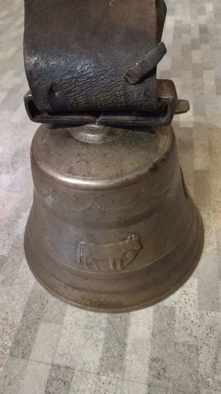 Campanacci mucche: Antike Glocke – Usato da Stein AR venduto da Ceretta 2