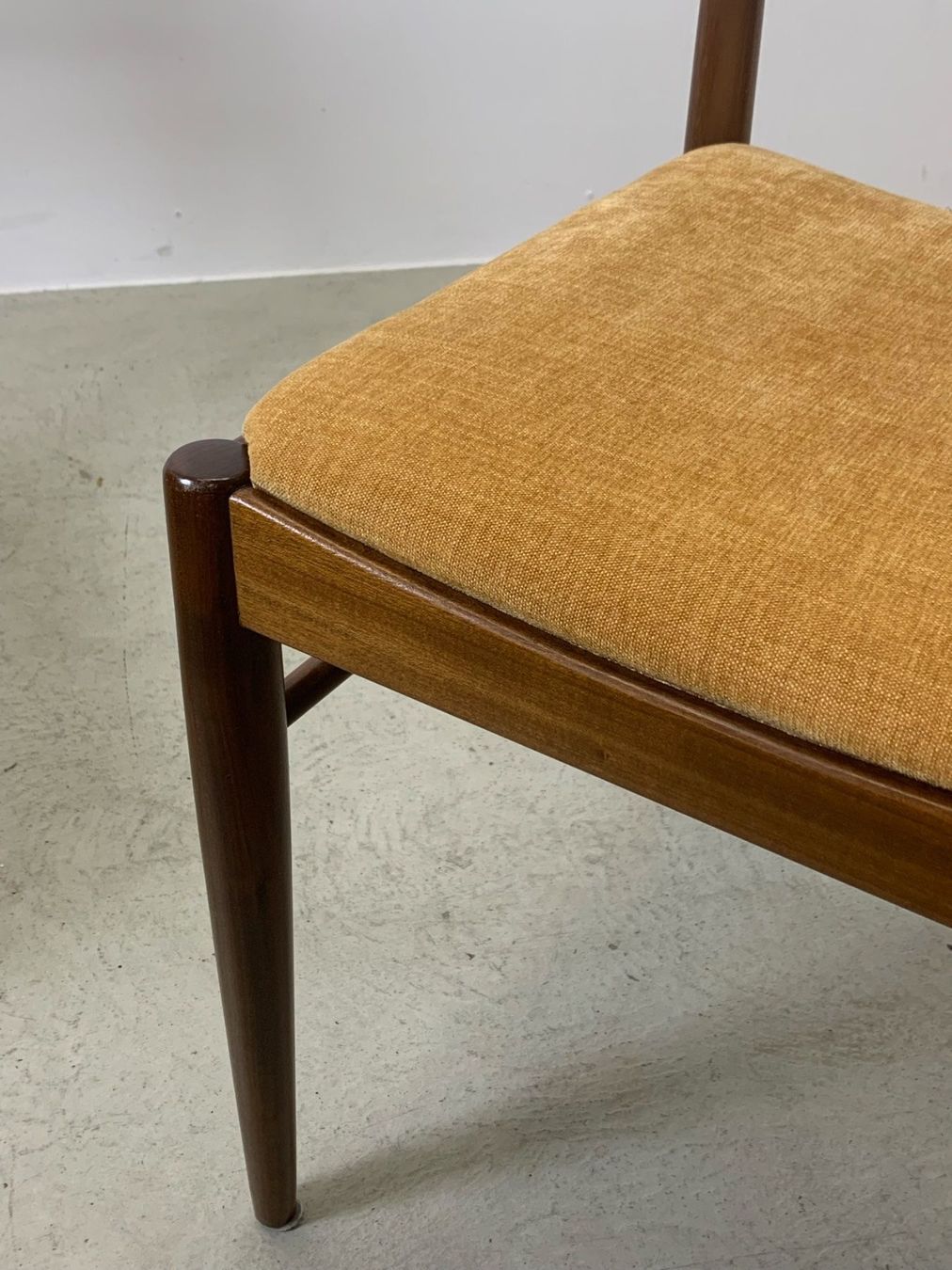 Sedie: 4x Stühle MidCentury Danish Palisander – Usato da Basel venduto da MidMod20C 5