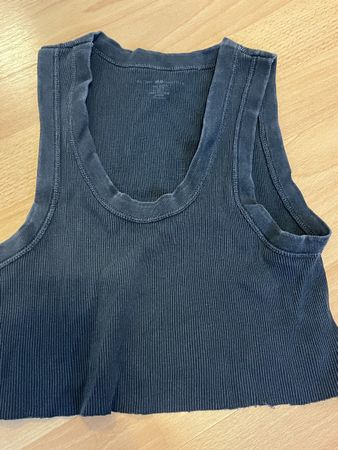 CROPPED DARK GREY ALMOST BLACK BRANDY TOP
