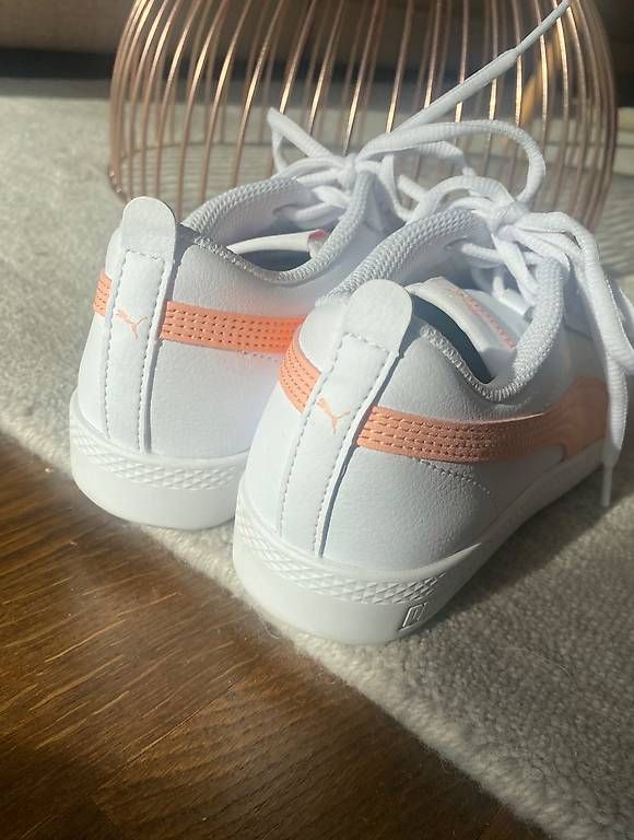 Chaussures femmes: Baskets Puma 37,5 – D'occasion à Morges par Genna_a1101 2
