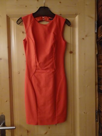 Mohnrotes Etuikleid Zara Basic Gr. XS - 260328