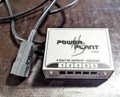 Harley Benton Power Plant Junior - 9V Pedal Board Power