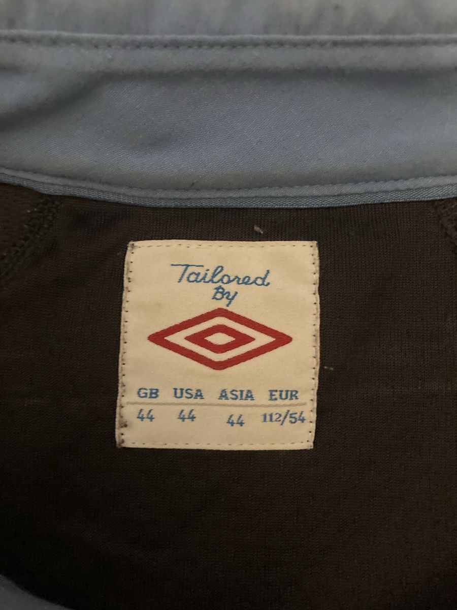 Umbro Canottiere & Pantaloni: Maillot Umbro England – Usato da Erde venduto da Guix1892 2