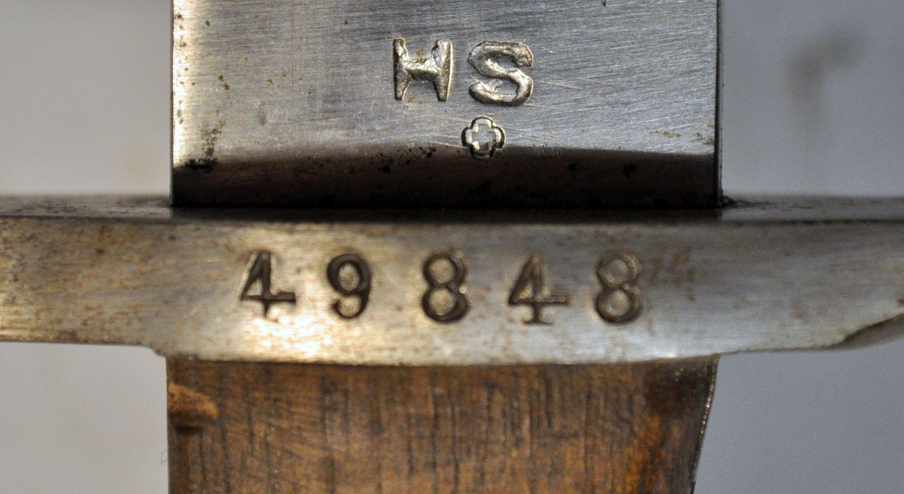 Schweizer Armee Stichwaffen: Ancienne "grande" baïonnette armée Suisse – Gebraucht aus Neuchâtel von Neuchatel 3