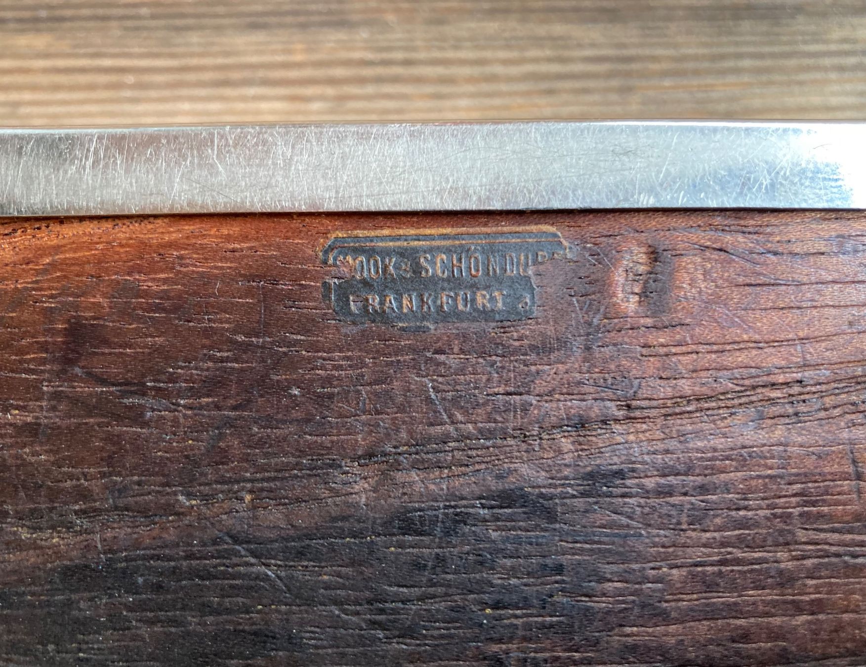 Dosen: antike Zedernholz  Zigarettenbox mit Metallrahmen – Gebraucht aus Lüchingen von Eeizo 9