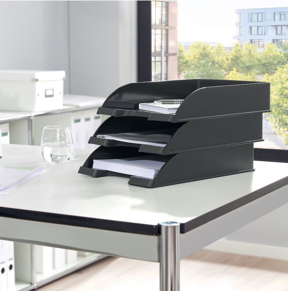 Leitz Raccoglitori: 5 Stk. neue Leitz plus Ablagefächer A4, schwarz – Nuovo e nell'imballaggio originale da Necker venduto da liq24 1