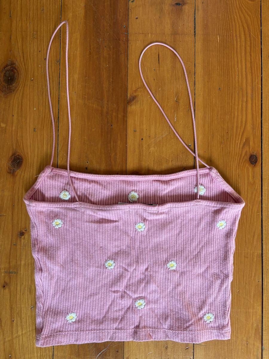 Stradivarius Top: Crop top fleurs – Usato da Sion venduto da edelweissse 1