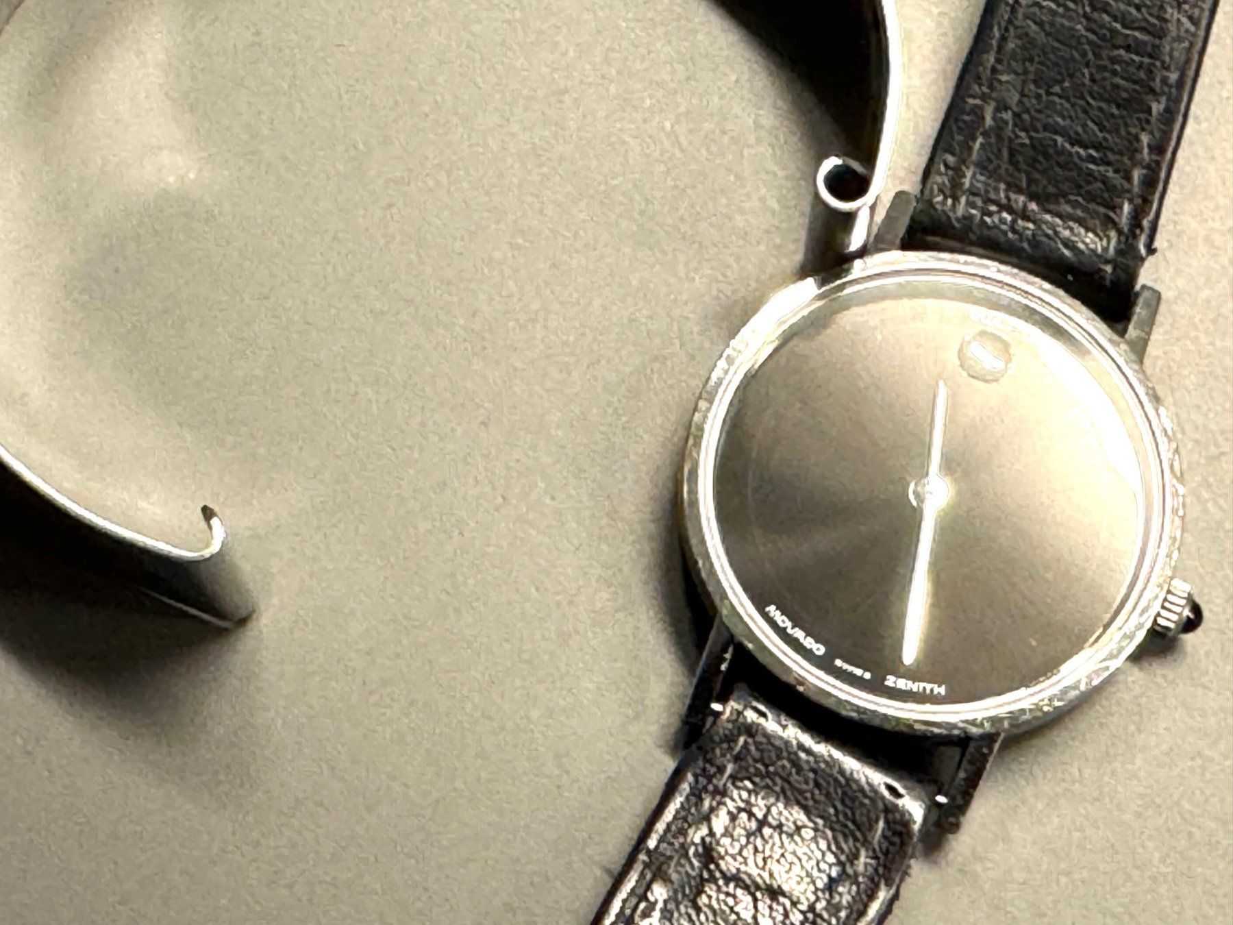 Movado Orologi: Movado Quarzuhr - Museum Classic – Usato da Boll venduto da Simpbon 1