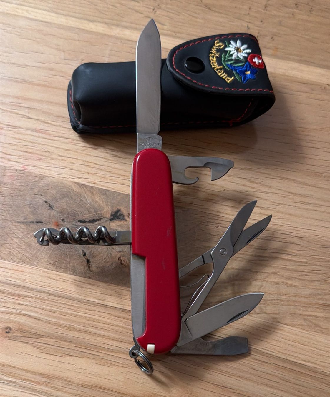 Victorinox Coltelli tascabile: VICTORINOX SACKMESSER SCHWEIZ MIT ETUI – Usato da Zürich venduto da Frei-Occasionen 2