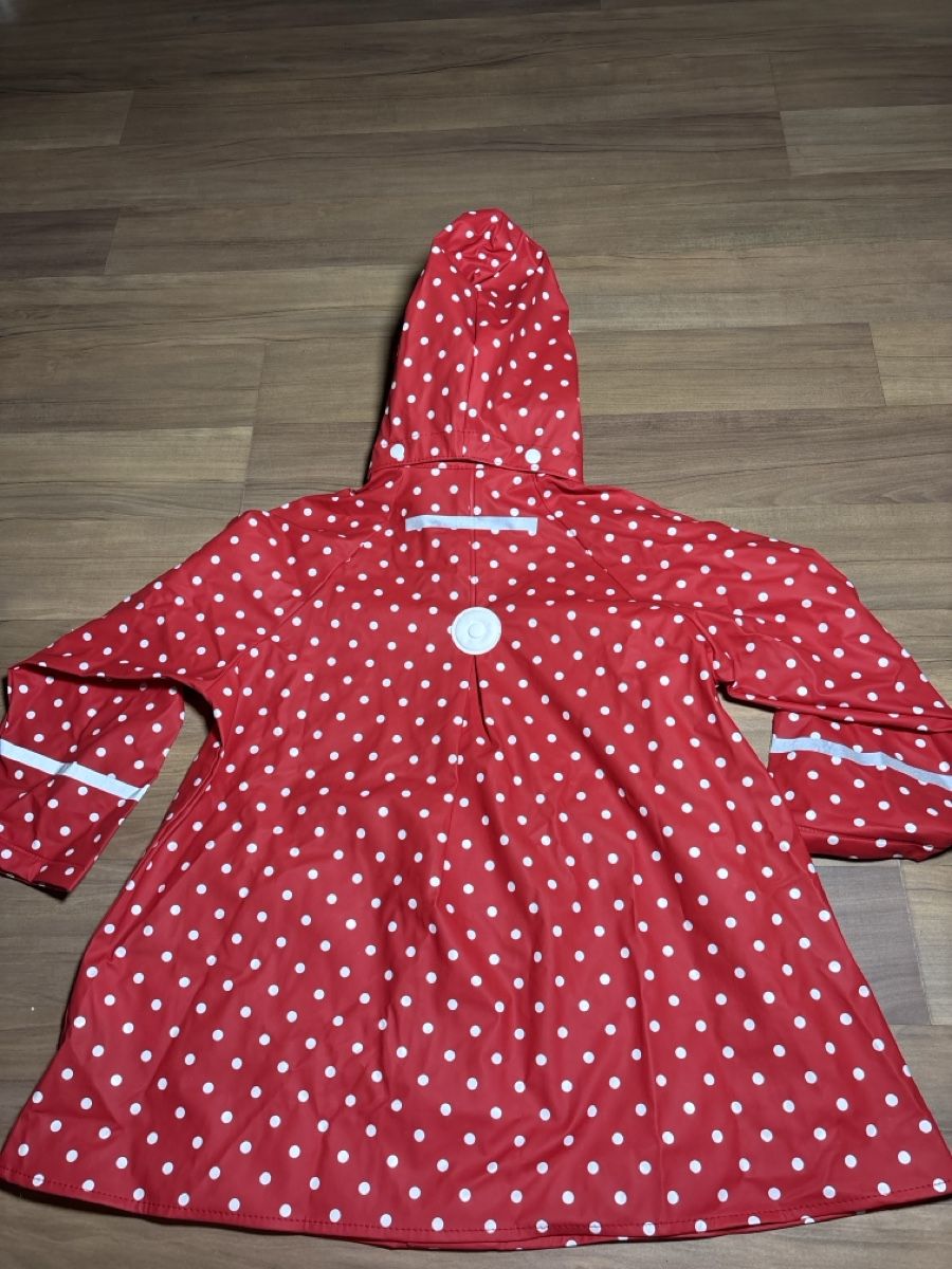 Vestes & Manteaux: Mädchen Regenjacke Gr. 98 – D'occasion à Ehrendingen par Katy28 3