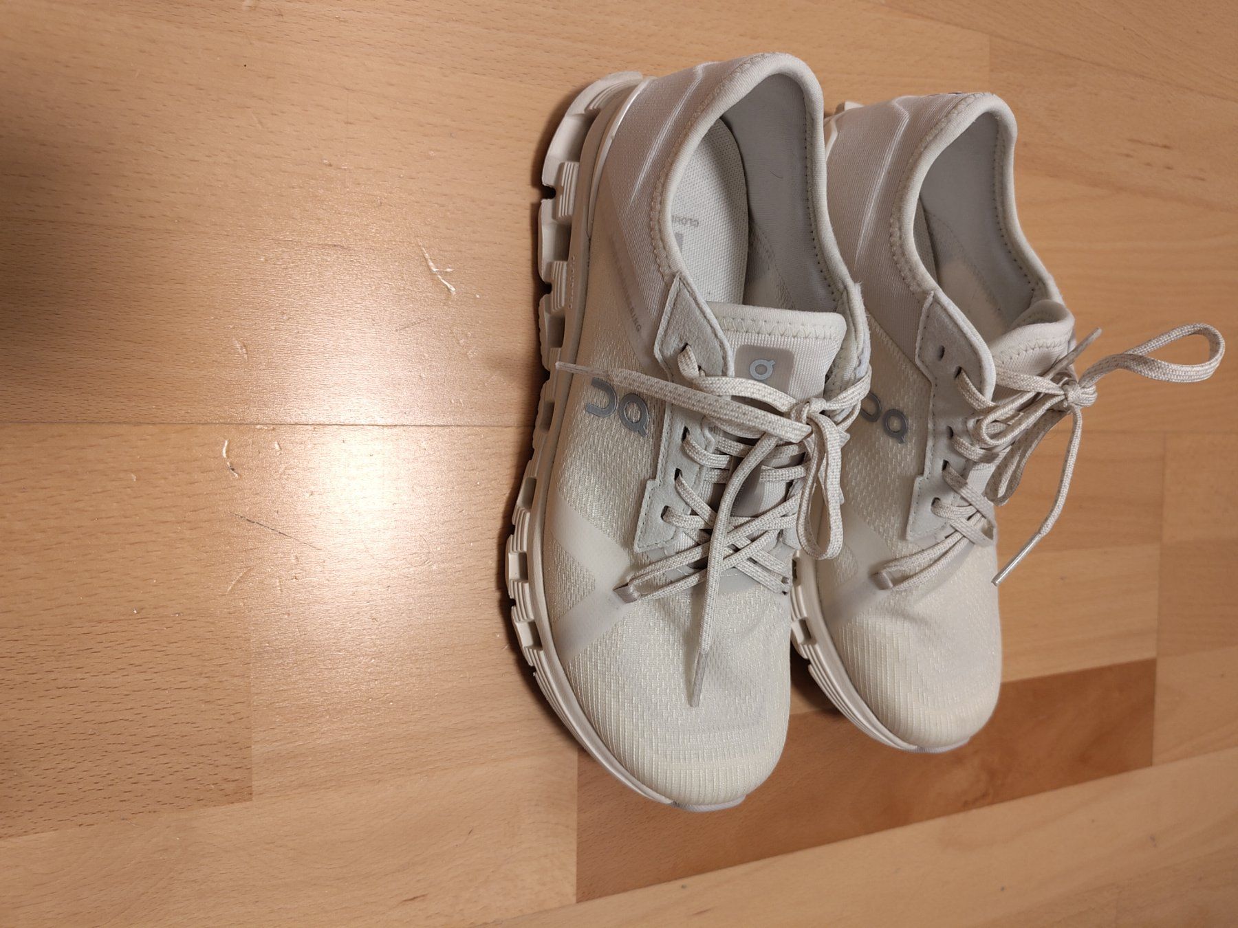 On Scarpe da donna: On Cloud X 4 AD / 38 – Nuovo (secondo la descrizione) da Zürich venduto da EmmaRama 2