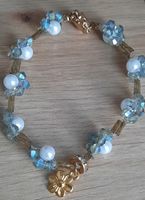 Hübsches Armband mit Blumenanhänger zu verkaufen!💐